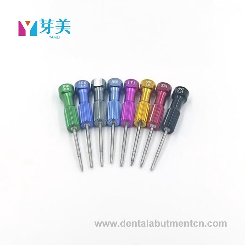 Napa obah bedah dental ganti tlutuh ing prosedur implan?